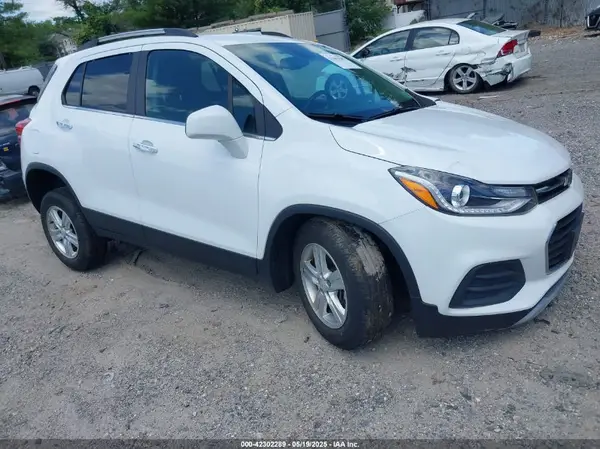 KL7CJPSB0LB057547 2020 CHEVROLET TRAX - Image 1