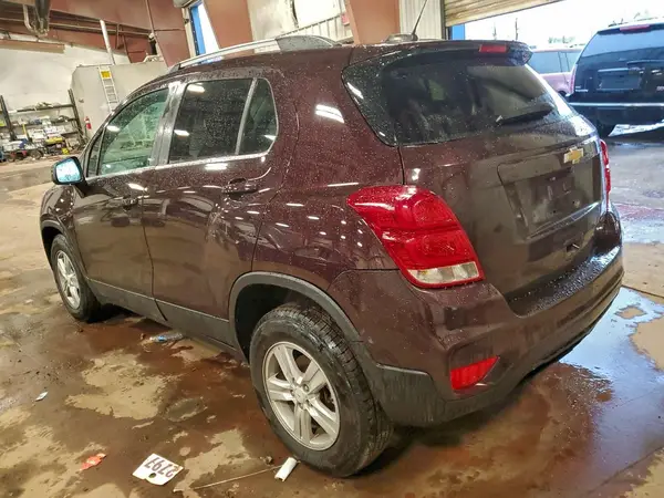 KL7CJPSB0LB331832 2020 CHEVROLET TRAX - Image 2