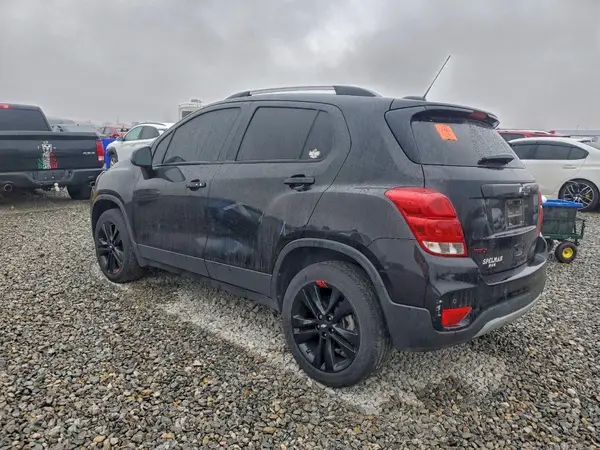 KL7CJPSB0MB314188 2021 CHEVROLET TRAX - Image 2