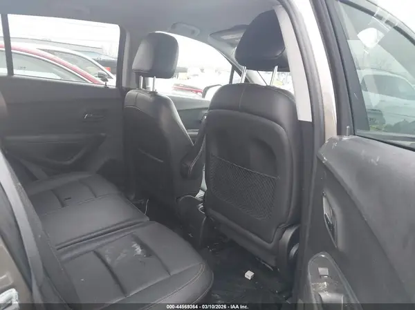 KL7CJPSB0MB316054 2021 CHEVROLET TRAX - Image 8