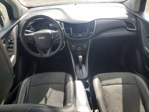 KL7CJPSB0MB321741 2021 CHEVROLET TRAX - Image 8