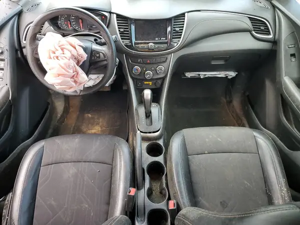 KL7CJPSB0MB325224 2021 CHEVROLET TRAX - Image 8