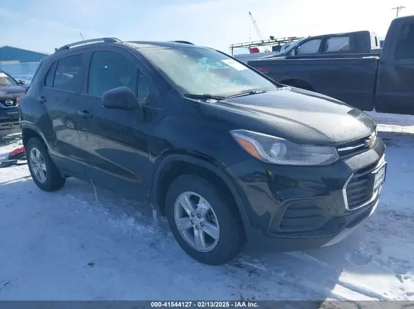 KL7CJPSB0MB333002 2021 CHEVROLET TRAX - Image 1