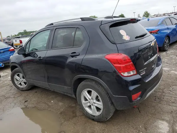KL7CJPSB0MB358787 2021 CHEVROLET TRAX - Image 2