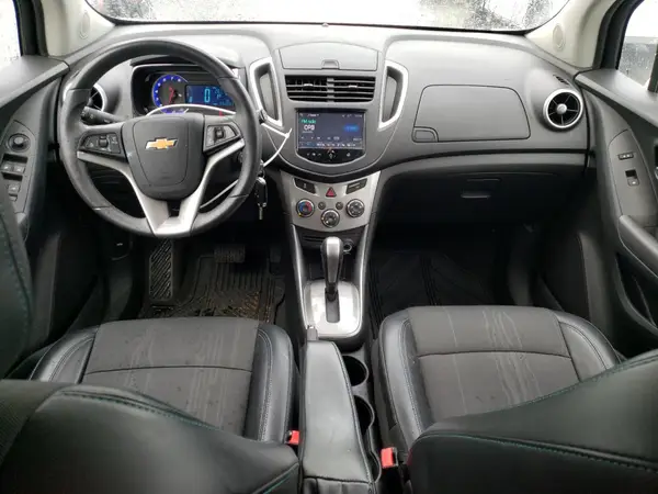 KL7CJPSB1GB543712 2016 CHEVROLET TRAX - Image 8