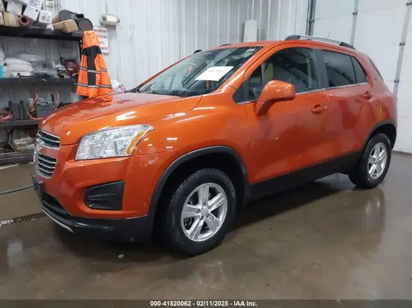 KL7CJPSB1GB547937 2016 CHEVROLET TRAX - Image 2