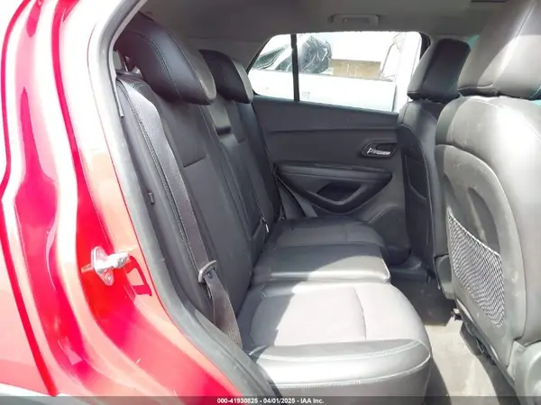 KL7CJPSB1GB587838 2016 CHEVROLET TRAX - Image 8