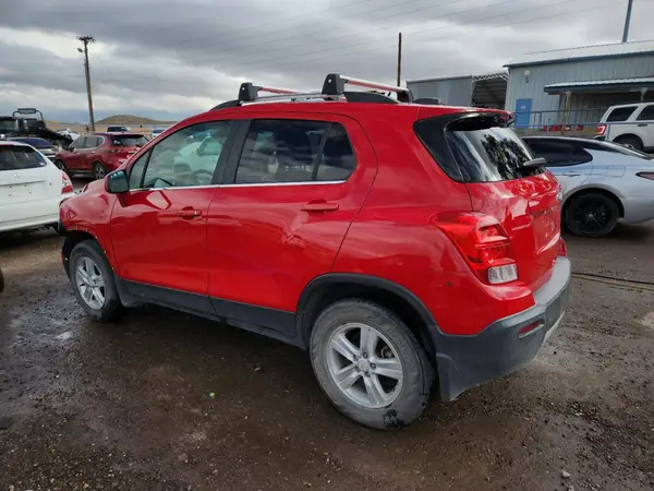 KL7CJPSB1GB589976 2016 CHEVROLET TRAX - Image 2