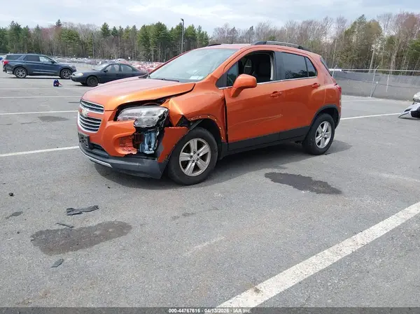 KL7CJPSB1GB602337 2016 CHEVROLET TRAX - Image 2