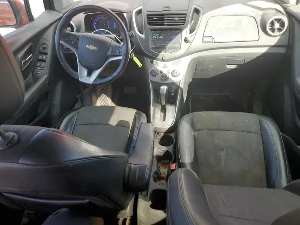 KL7CJPSB1GB614214 2016 CHEVROLET TRAX - Image 8