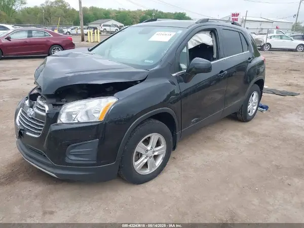 KL7CJPSB1GB620580 2016 CHEVROLET TRAX - Image 2