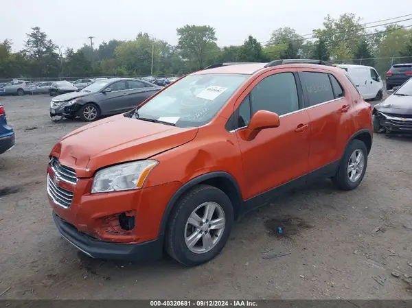 KL7CJPSB1GB724888 2016 CHEVROLET TRAX - Image 2
