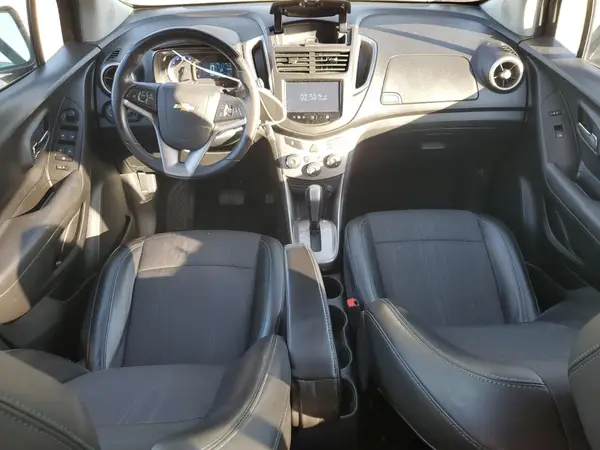 KL7CJPSB1GB737141 2016 CHEVROLET TRAX - Image 8