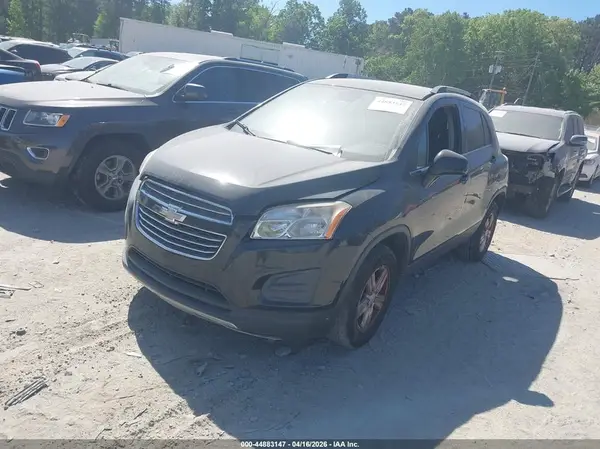 KL7CJPSB1GB737396 2016 CHEVROLET TRAX - Image 2