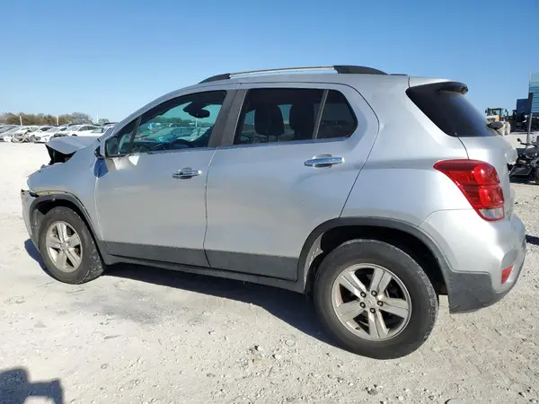 KL7CJPSB1HB106469 2017 CHEVROLET TRAX - Image 2
