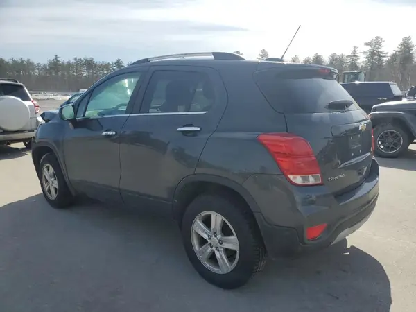 KL7CJPSB1HB183570 2017 CHEVROLET TRAX - Image 2