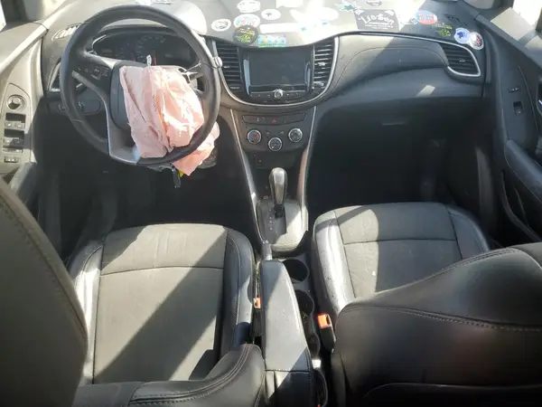 KL7CJPSB1HB183570 2017 CHEVROLET TRAX - Image 8