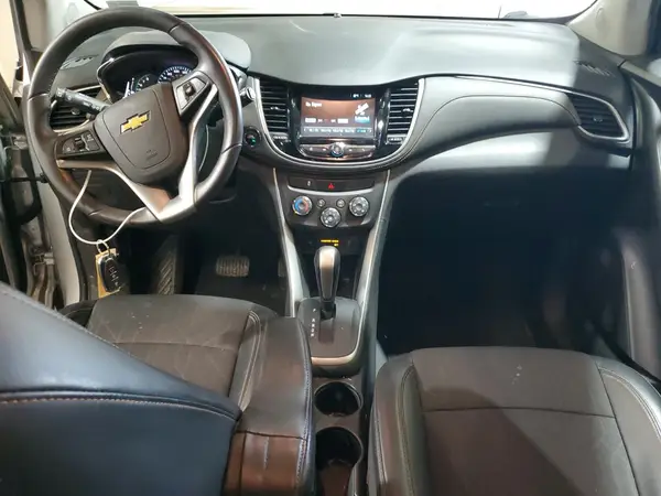 KL7CJPSB1HB209035 2017 CHEVROLET TRAX - Image 8