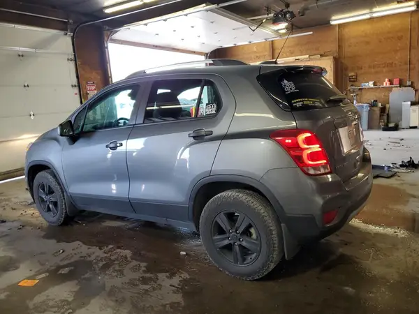 KL7CJPSB1KB814616 2019 CHEVROLET TRAX - Image 2