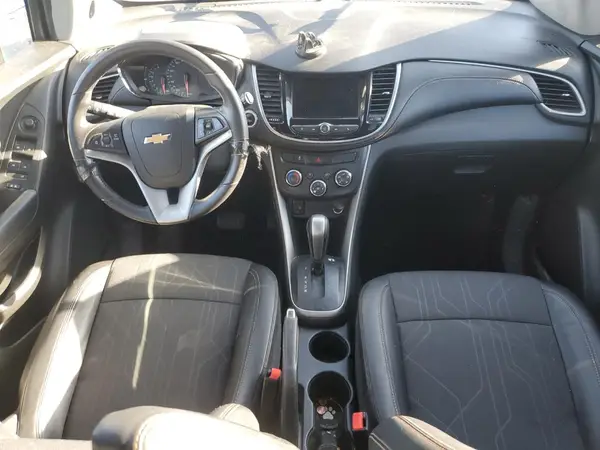KL7CJPSB1KB817404 2019 CHEVROLET TRAX - Image 8