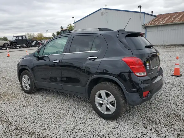 KL7CJPSB1KB827818 2019 CHEVROLET TRAX - Image 2