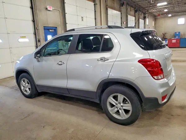 KL7CJPSB1KB831190 2019 CHEVROLET TRAX - Image 2