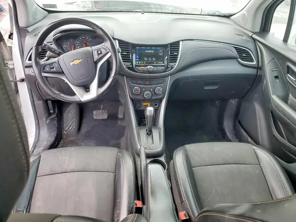 KL7CJPSB1KB838253 2019 CHEVROLET TRAX - Image 8
