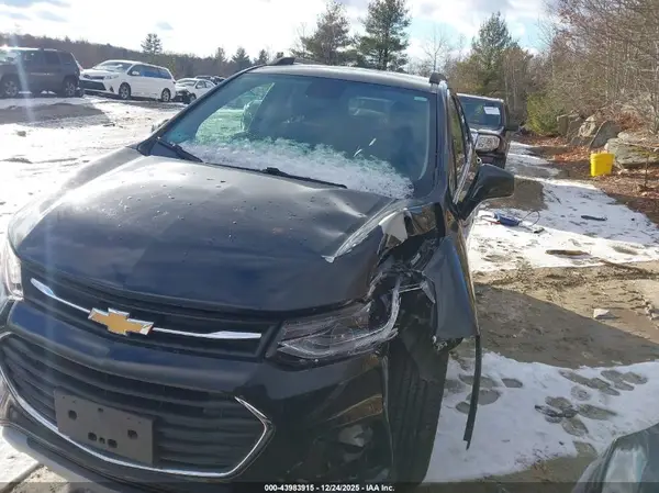 KL7CJPSB1KB868711 2019 CHEVROLET TRAX - Image 2