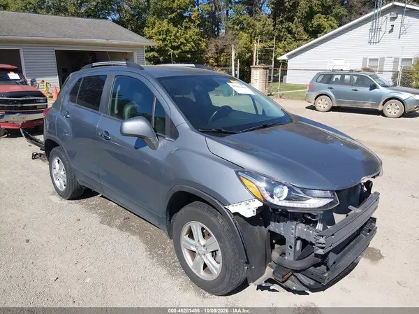 KL7CJPSB1KB893768 2019 CHEVROLET TRAX - Image 1
