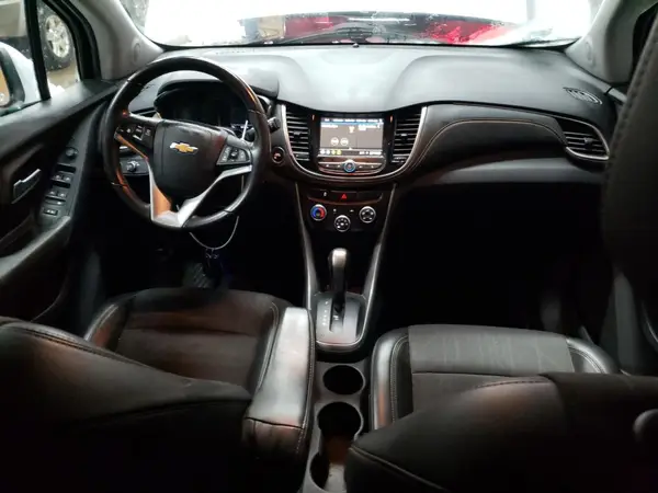 KL7CJPSB1KB922928 2019 CHEVROLET TRAX - Image 8