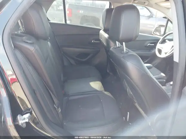 KL7CJPSB1KB926199 2019 CHEVROLET TRAX - Image 8