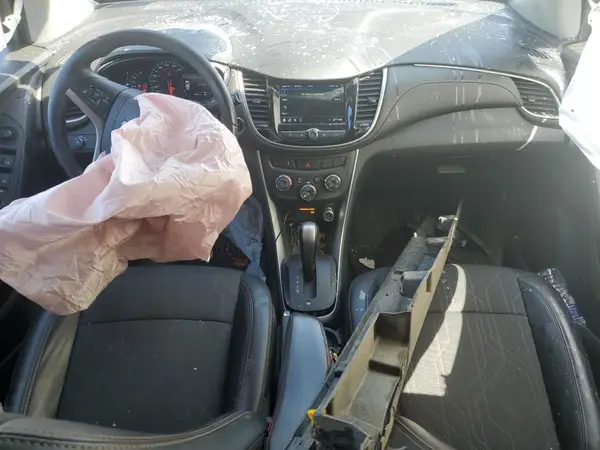 KL7CJPSB1KB928924 2019 CHEVROLET TRAX - Image 8