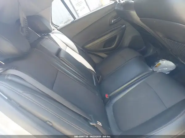 KL7CJPSB1KB941687 2019 CHEVROLET TRAX - Image 8
