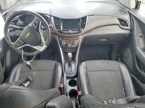 KL7CJPSB1KB945271 2019 CHEVROLET TRAX - Image 8