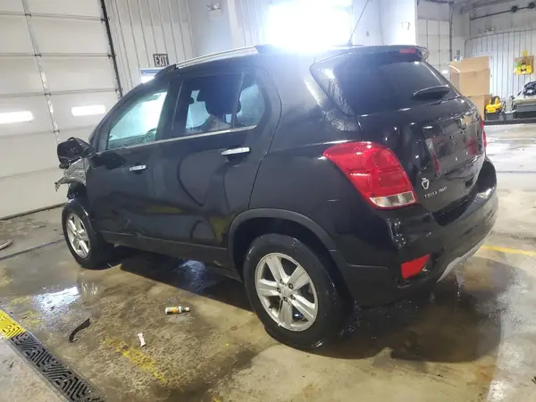KL7CJPSB1KB946968 2019 CHEVROLET TRAX - Image 2