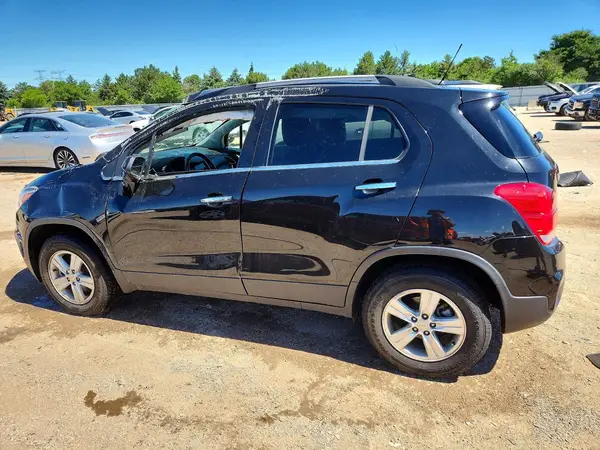 KL7CJPSB1KB957808 2019 CHEVROLET TRAX - Image 2