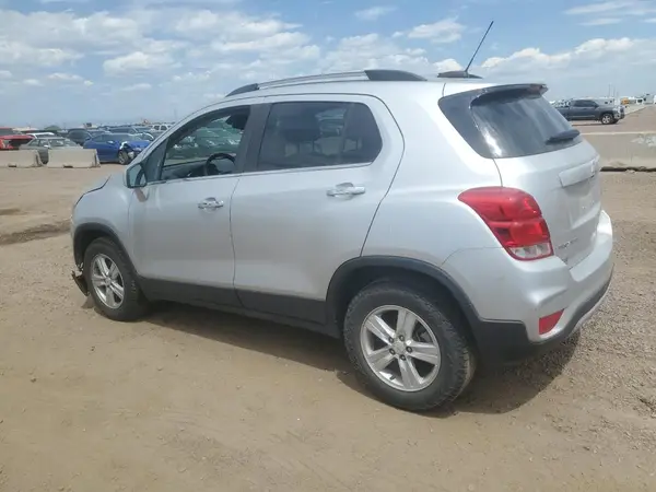 KL7CJPSB1KB958764 2019 CHEVROLET TRAX - Image 2