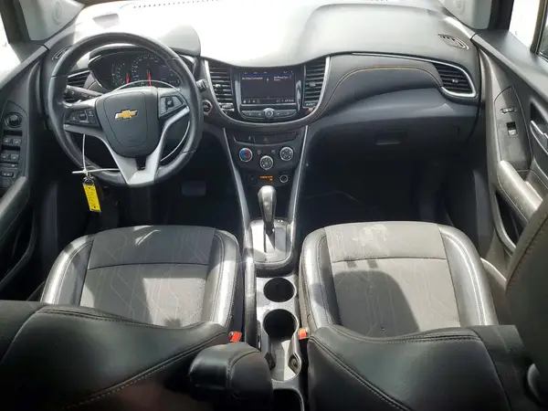 KL7CJPSB1LB004792 2020 CHEVROLET TRAX - Image 8