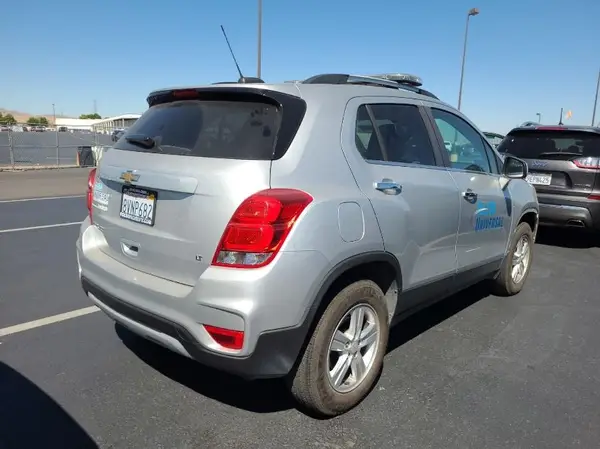KL7CJPSB1LB010835 2020 CHEVROLET TRAX - Image 8