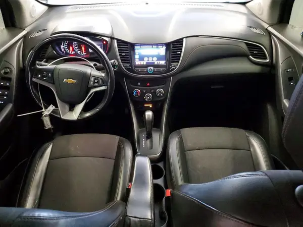 KL7CJPSB1LB055824 2020 CHEVROLET TRAX - Image 8