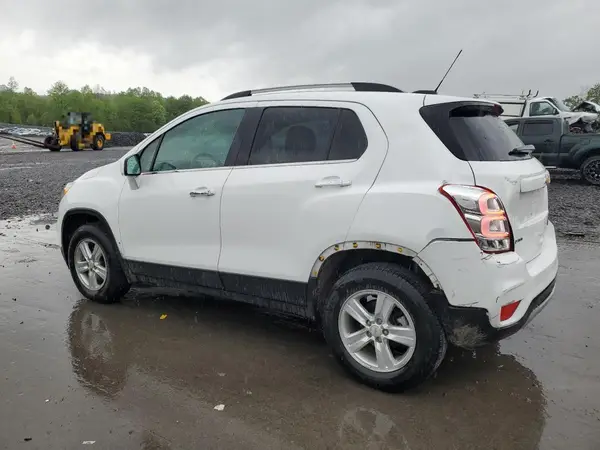 KL7CJPSB1LB063664 2020 CHEVROLET TRAX - Image 2