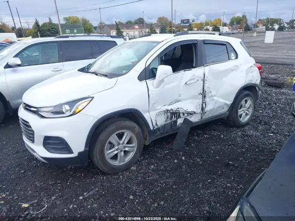 KL7CJPSB1LB322251 2020 CHEVROLET TRAX - Image 2