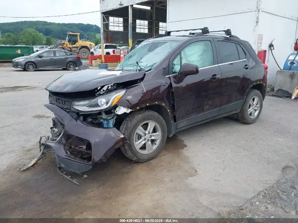 KL7CJPSB1LB338465 2020 CHEVROLET TRAX - Image 2