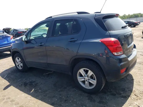 KL7CJPSB1MB313423 2021 CHEVROLET TRAX - Image 2
