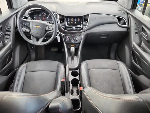 KL7CJPSB1MB322588 2021 CHEVROLET TRAX - Image 8