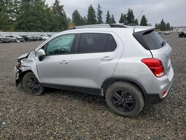KL7CJPSB1MB322946 2021 CHEVROLET TRAX - Image 2