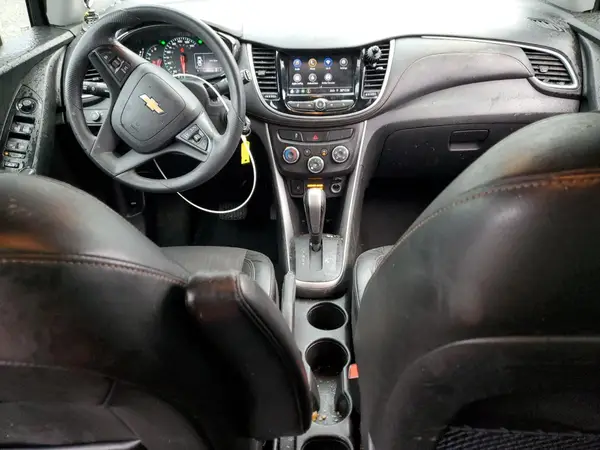 KL7CJPSB1MB322946 2021 CHEVROLET TRAX - Image 8
