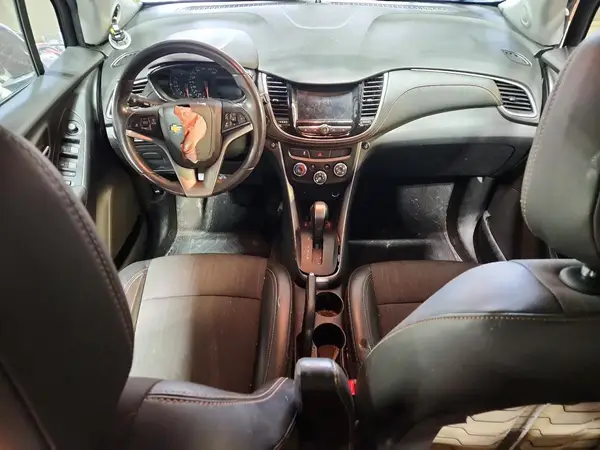 KL7CJPSB1MB327029 2021 CHEVROLET TRAX - Image 8
