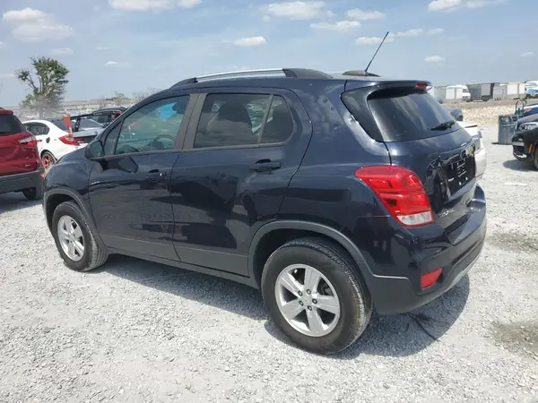 KL7CJPSB1MB331338 2021 CHEVROLET TRAX - Image 2