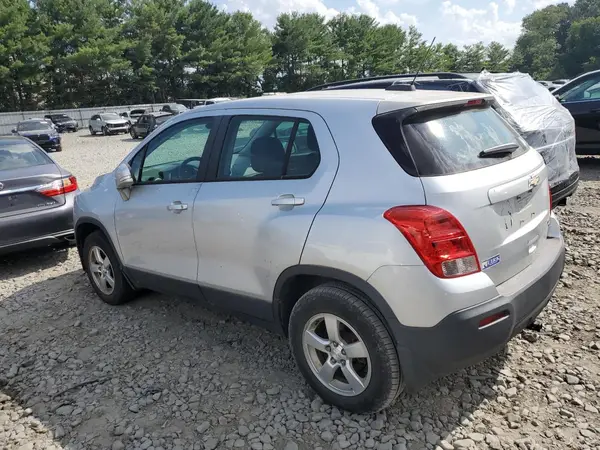 KL7CJPSB2FB250853 2017 CHEVROLET TRAX - Image 2